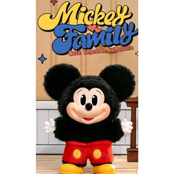 PopMart Mickey And Friends Cute KeyChains SHIPS FROM USA SET (8 BOXS)Brand New - Picture 1 of 16